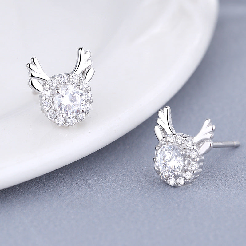 Women's earrings with sparkling crystals and playfully designed wings Land Girl