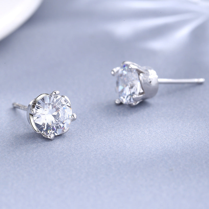 Ladies earrings with sparkling crystals in exquisite wreath design Land Girl