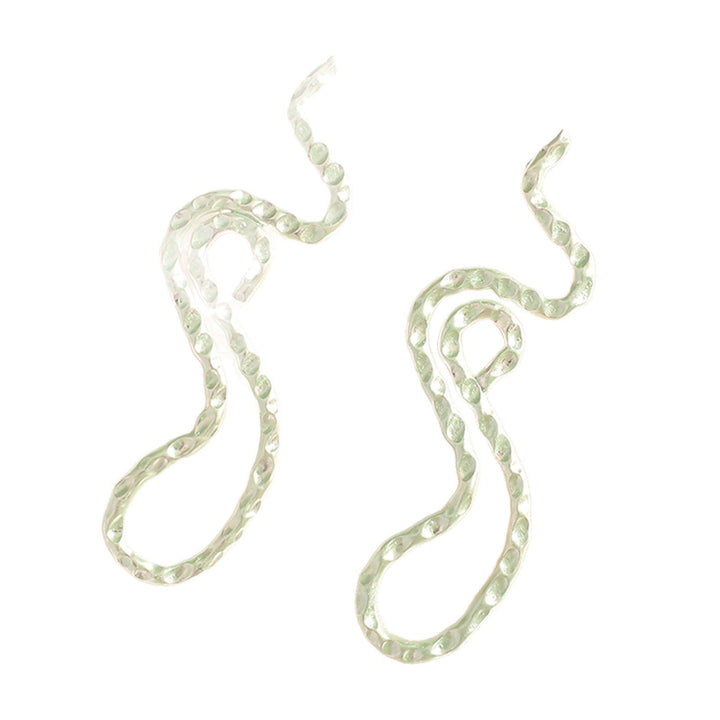 Ladies earrings in elegant wave pattern Land Girl