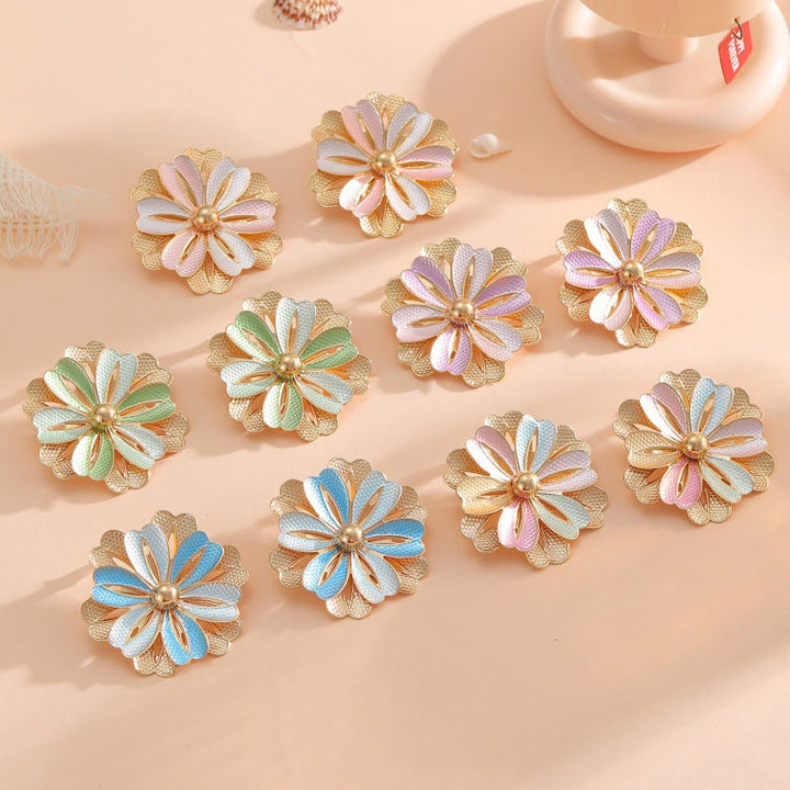 Ladies Hair Clips with Artistic Flower Design Land Girl