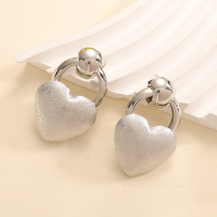 Ladies earrings in elegant heart design Land Girl