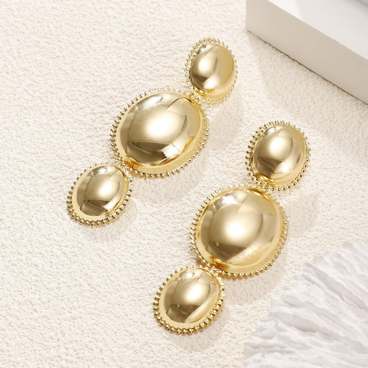 Women's earrings in artistic, structured design Land Girl