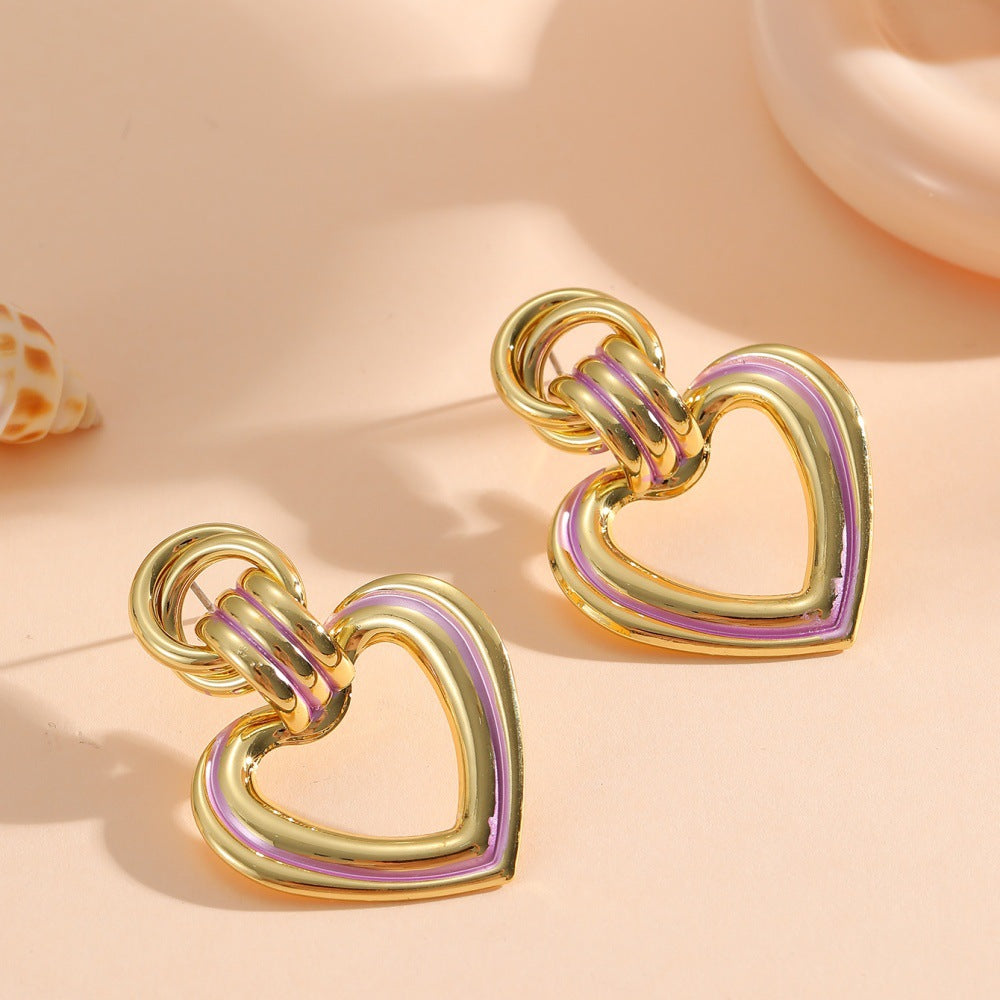 Women’s earrings in modern heart design Land Girl