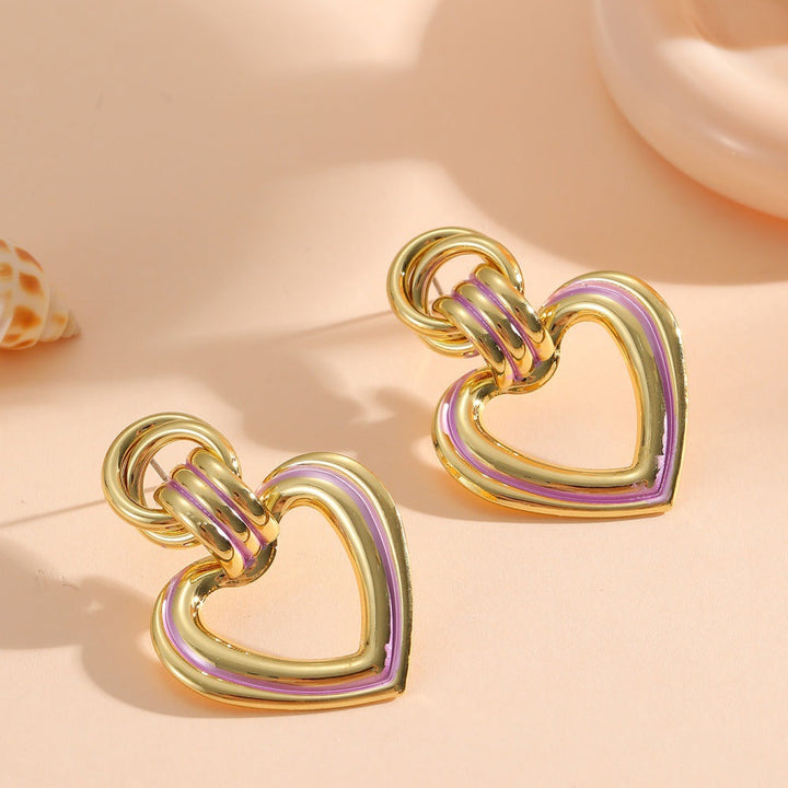 Women’s earrings in modern heart design Land Girl