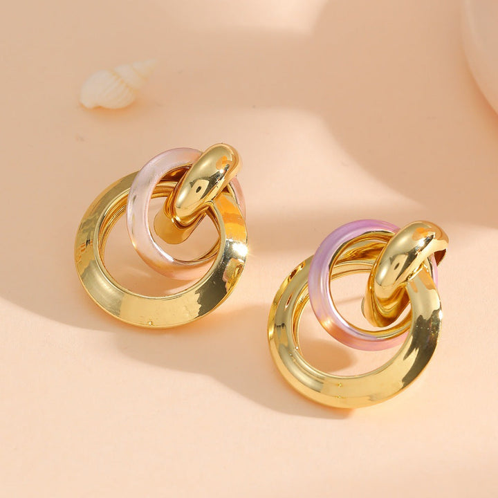 Women's earrings in elegant ring design Land Girl