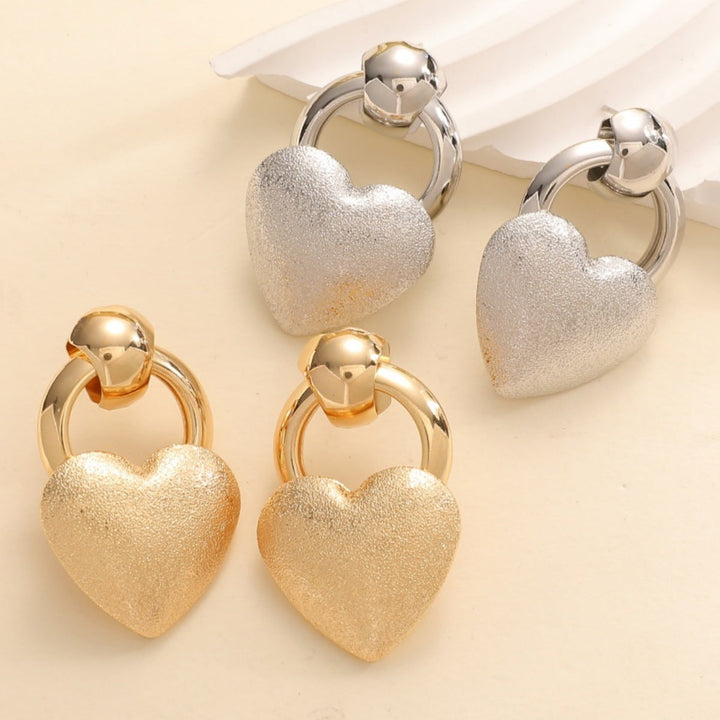 Ladies earrings in elegant heart design Land Girl
