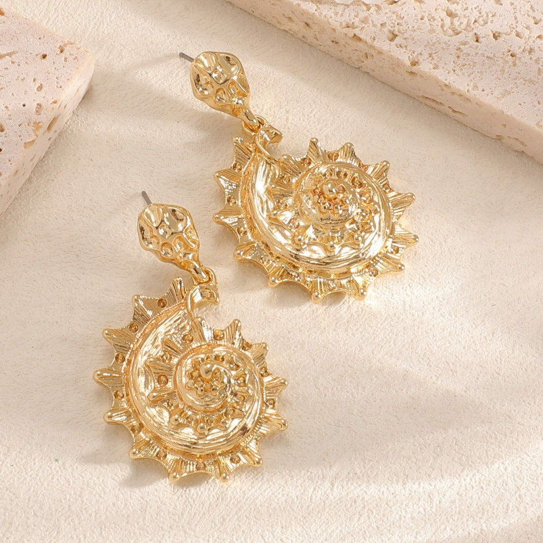 Ladies earrings in shell design Land Girl