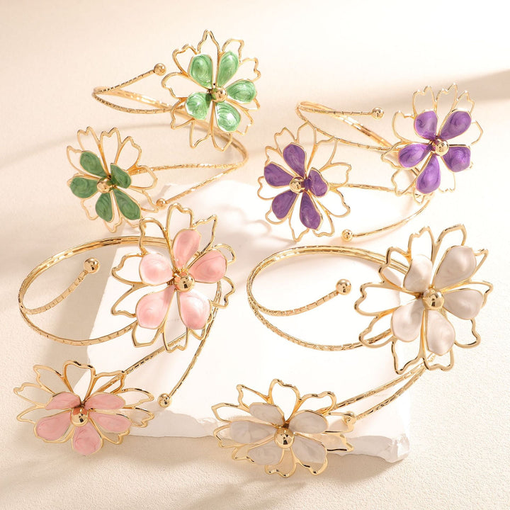 Ladies bracelet with artistic flower design Land Girl