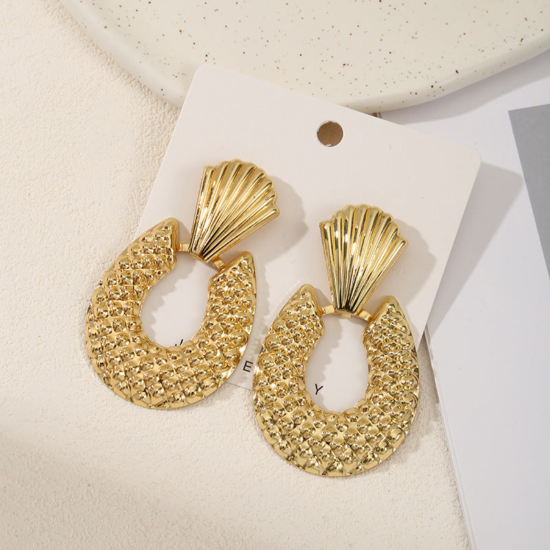 Ladies Hanging Earrings in Modern Rectangular Design Land Girl