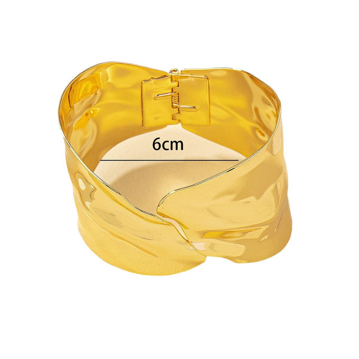 Women's Open Bangle in Stylish, Curved Design Land Girl