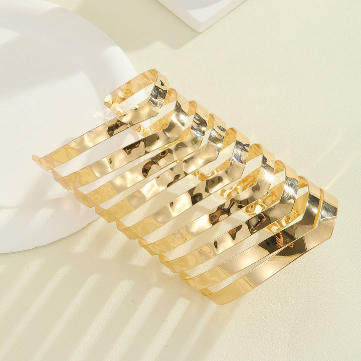 Women's hair accessories with shiny, curved elements Land Girl