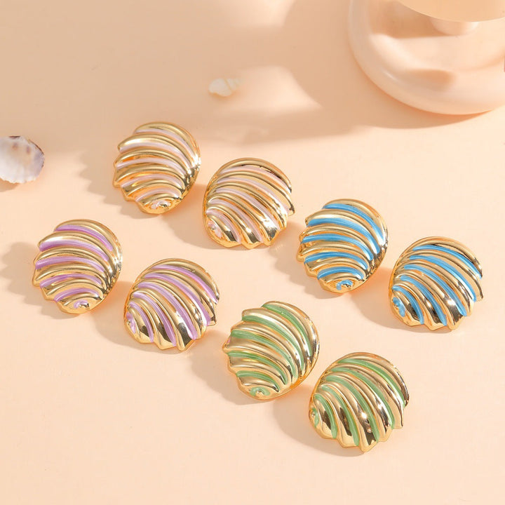 Women's ear clips in maritime shell design Land Girl