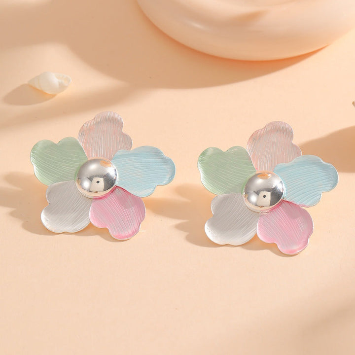 Women's hair clips in playful flower design Land Girl