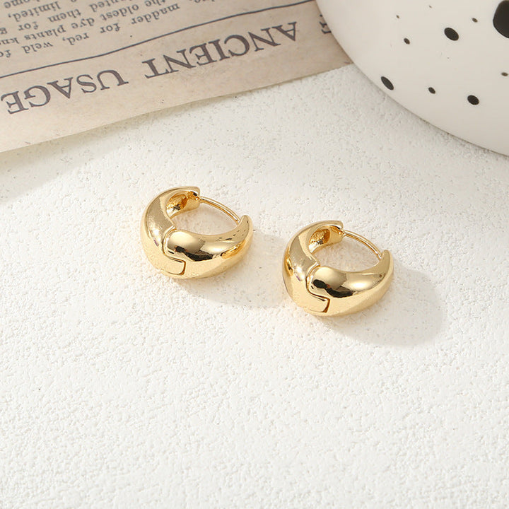 Women's Hoop Earrings with Elegant Curved Design Land Girl
