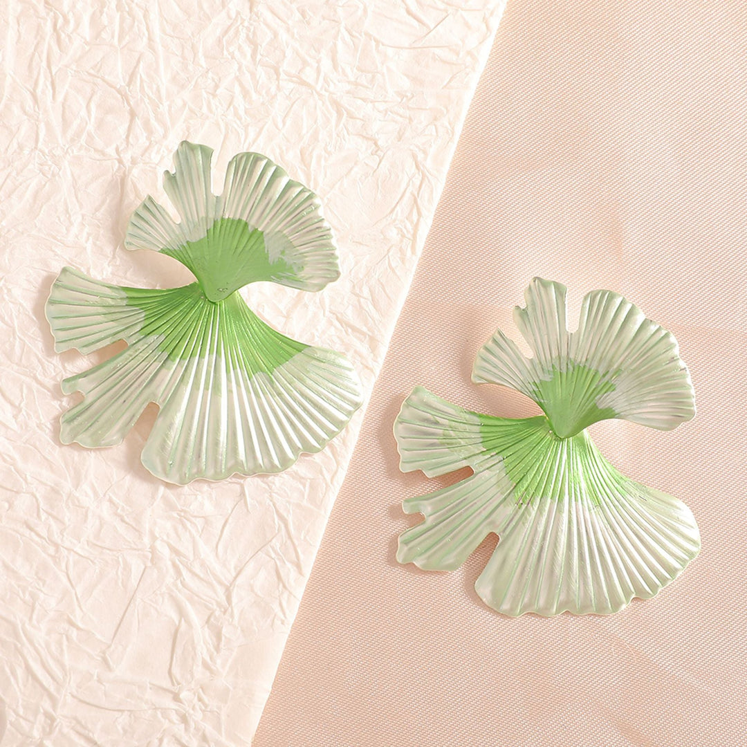 Women's hair accessories with elegant leaf design Land Girl