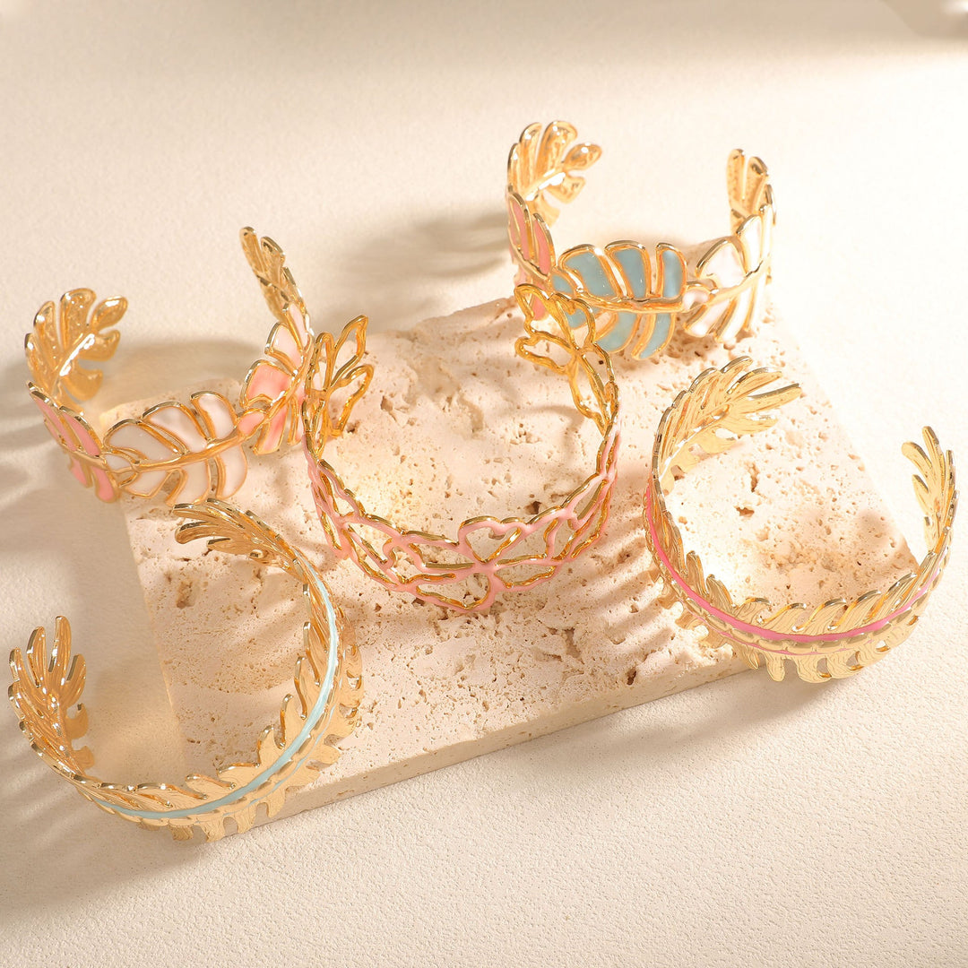Women Open Bangle in Elegant Leaf Design Land Girl