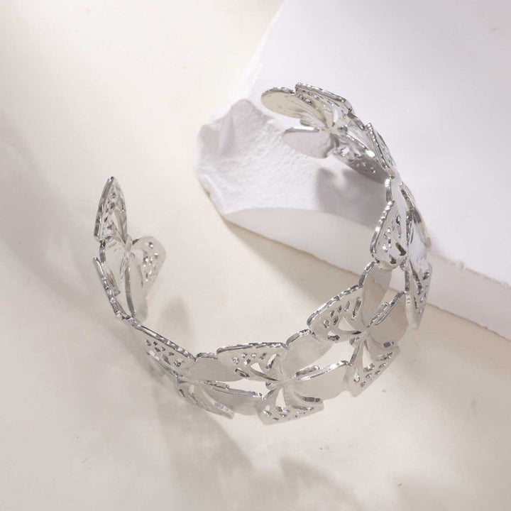 Women's Open Bangle with Elegant Wave Design Land Girl