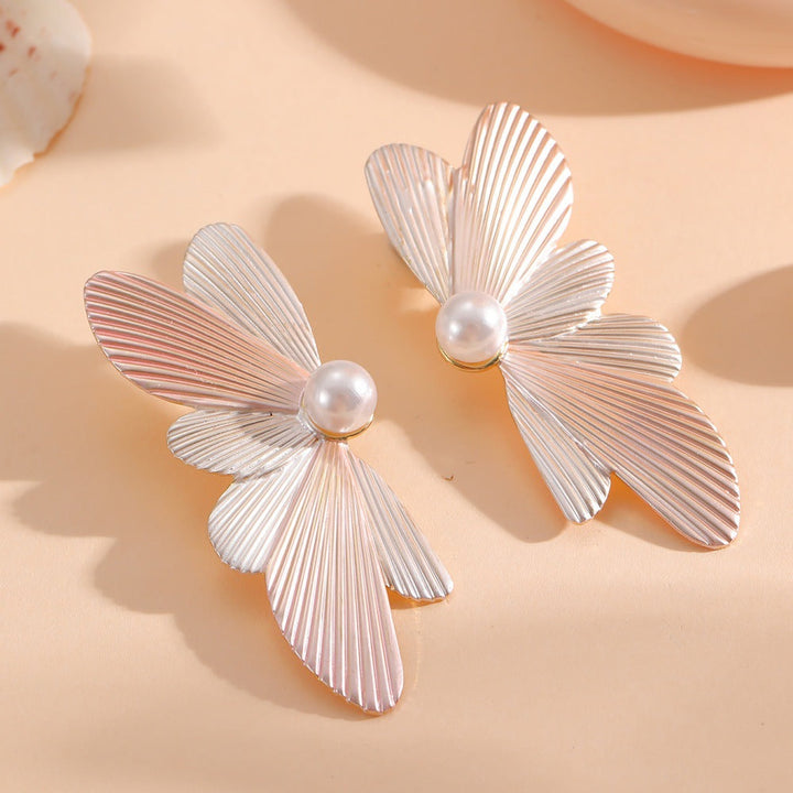 Women's hair clips in elegant butterfly design Land Girl