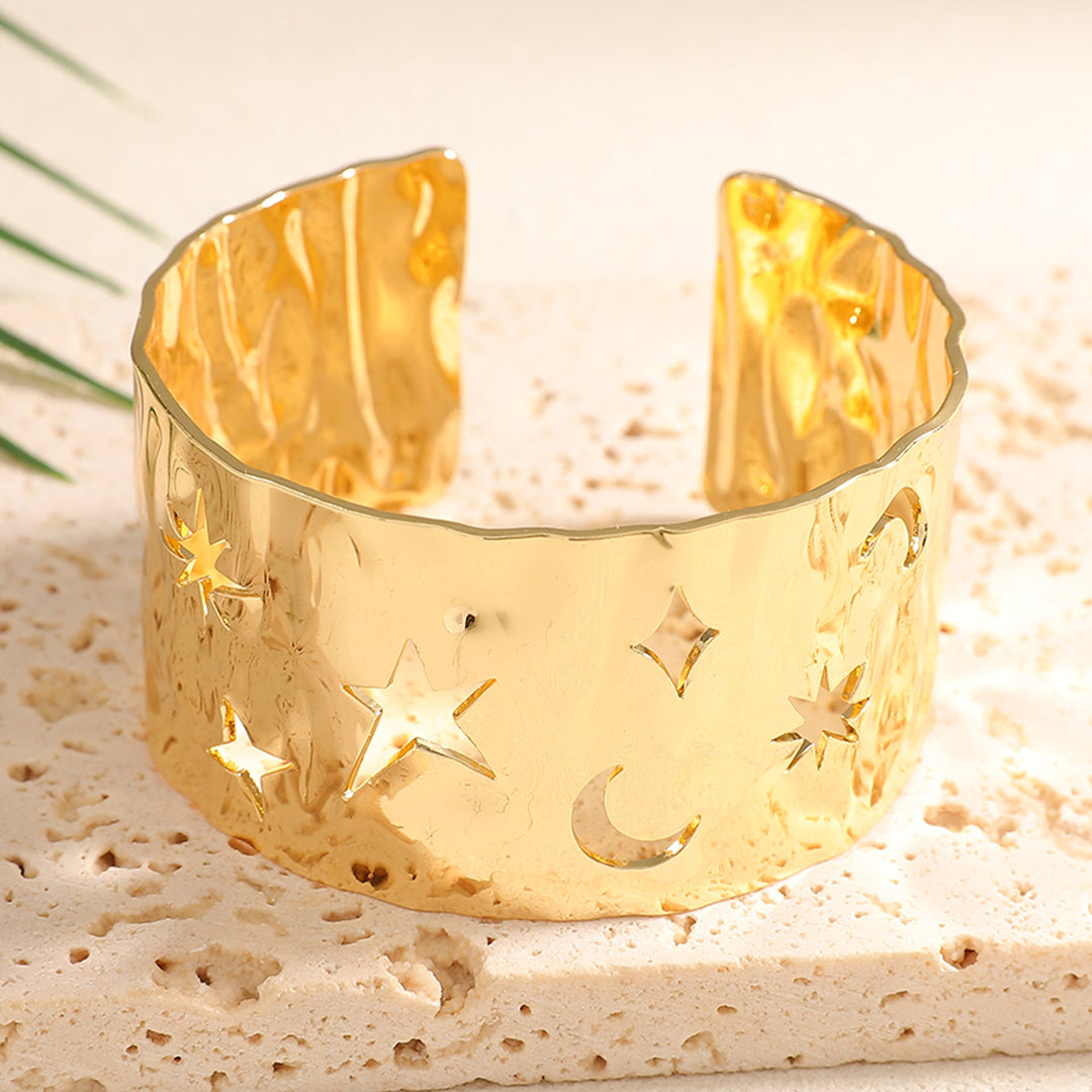 Ladies Open Bangle with Artistic Coral Pattern Land Girl