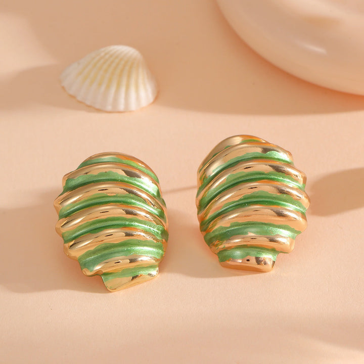 Women's ear clips in maritime shell design Land Girl
