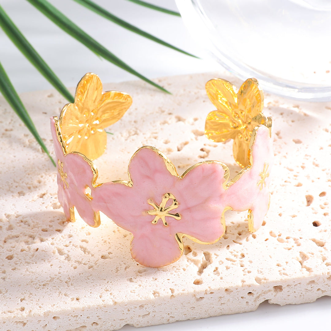 Ladies' bangle with floral motifs Land Girl
