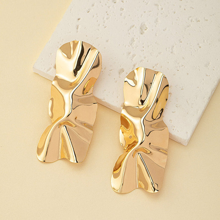Ladies Hanging Earrings in Modern Elegance Design Land Girl