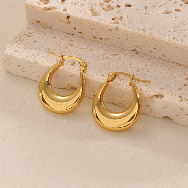 Women's Hanging Earrings with Integrated, Textured Design Land Girl