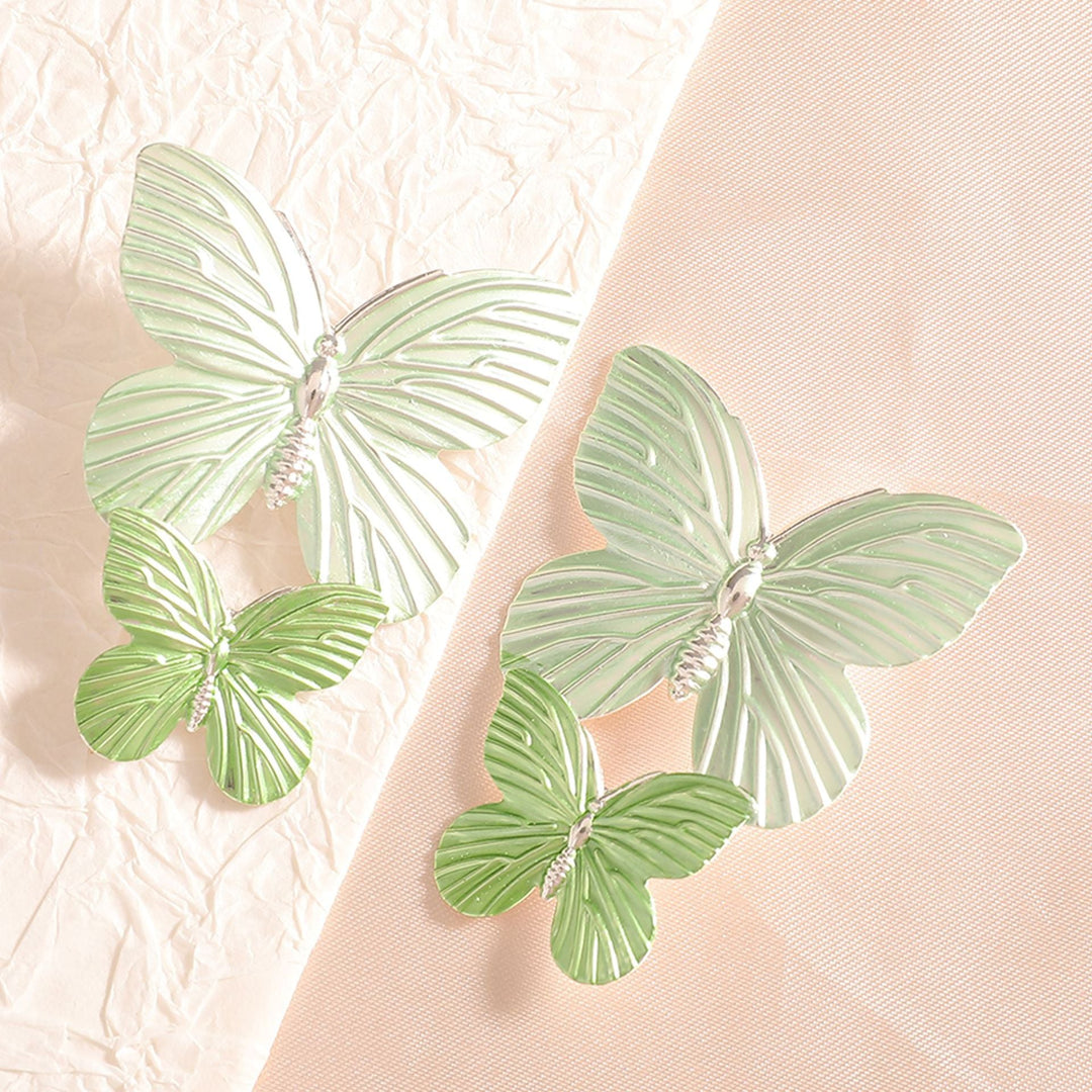 Ladies' brooches in elegant butterfly design Land Girl