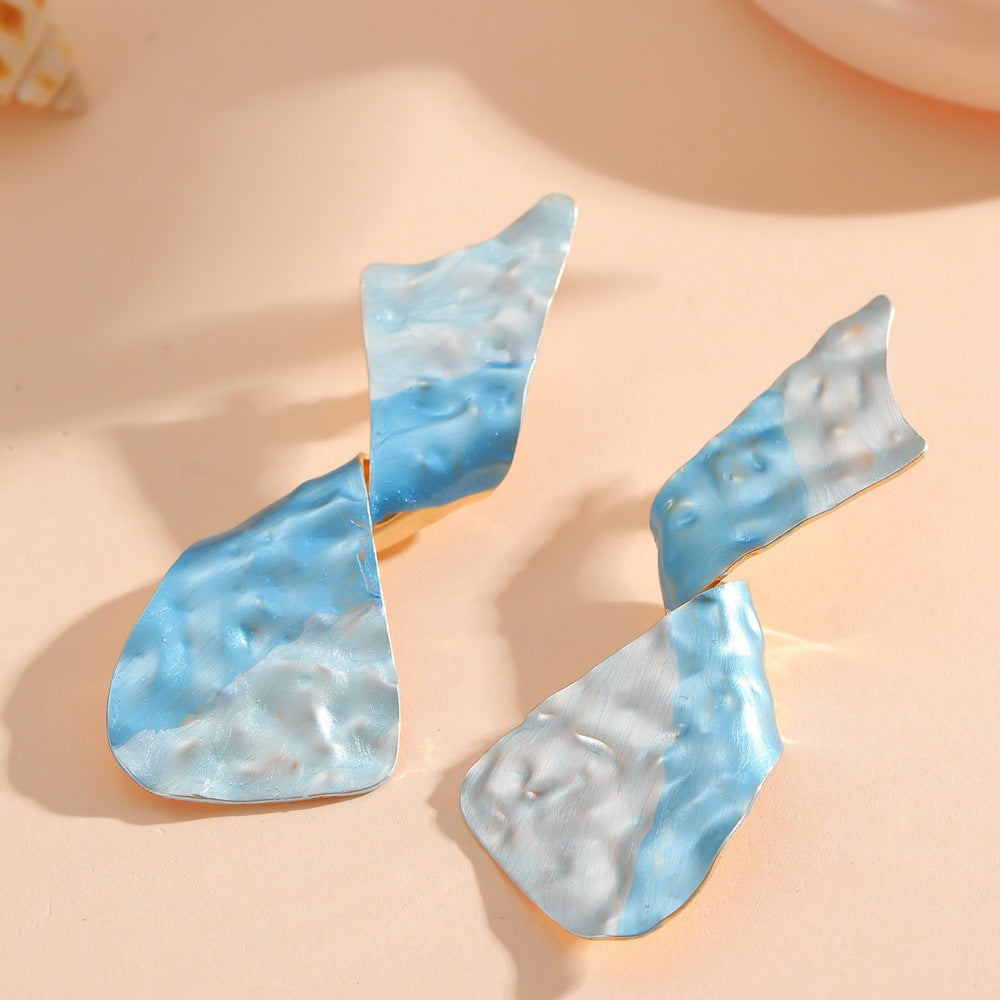 Ladies earrings in modern disc design Land Girl