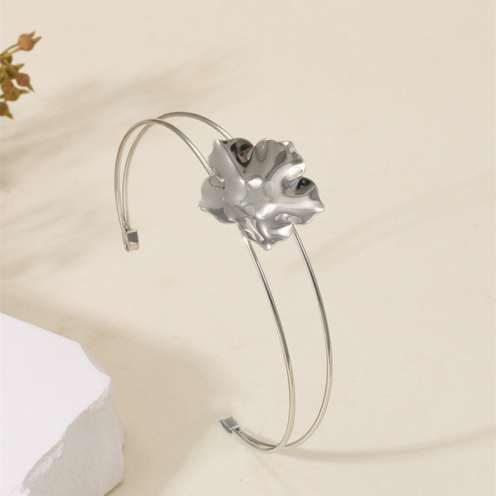 Women Open Bangle with Artistic Flower Motif Land Girl
