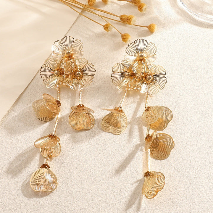 Ladies' earrings in elegant floral design Land Girl