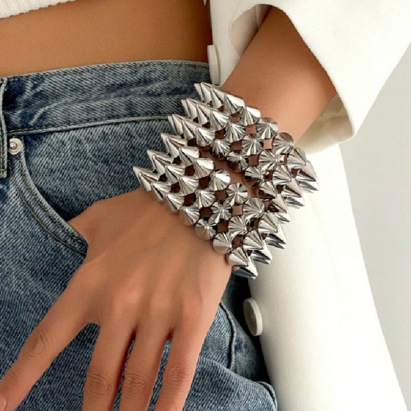 Women's bracelet with spikes Land Girl