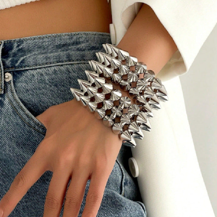 Women's bracelet with spikes Land Girl
