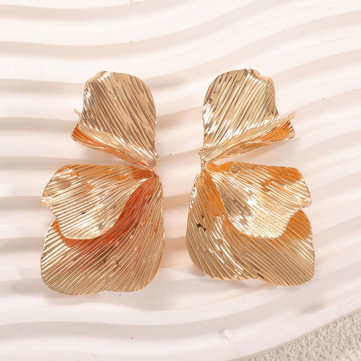 Women's ear clips in an elegant, textured design Land Girl