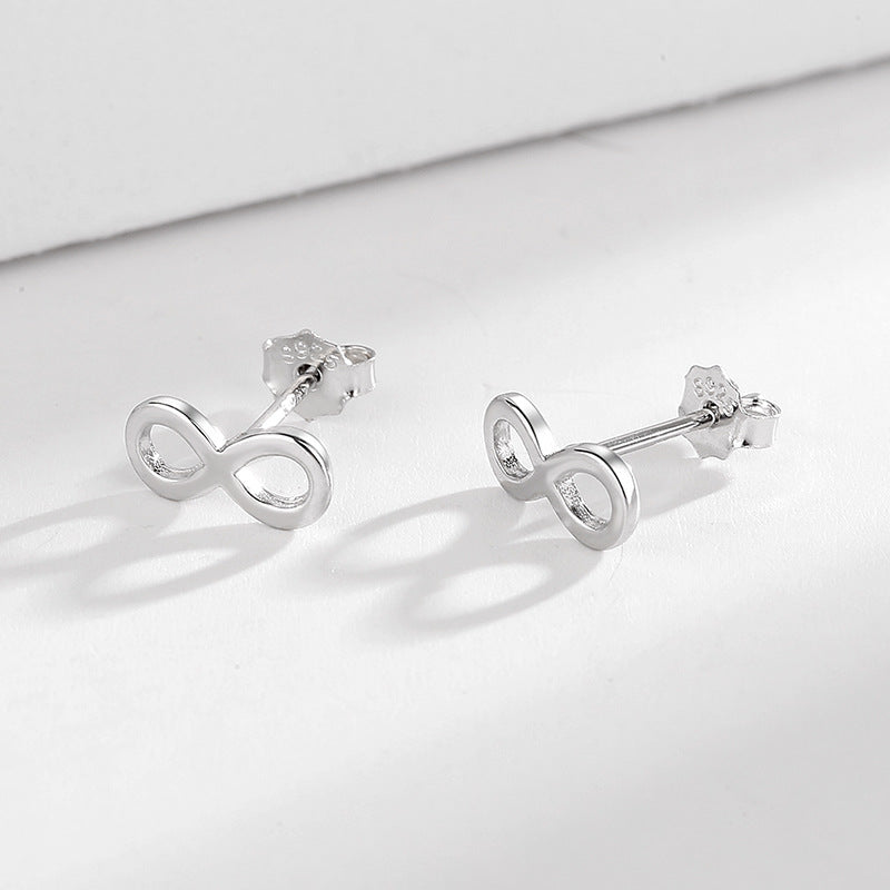 Ladies earrings in infinity design made of high-quality material Land Girl
