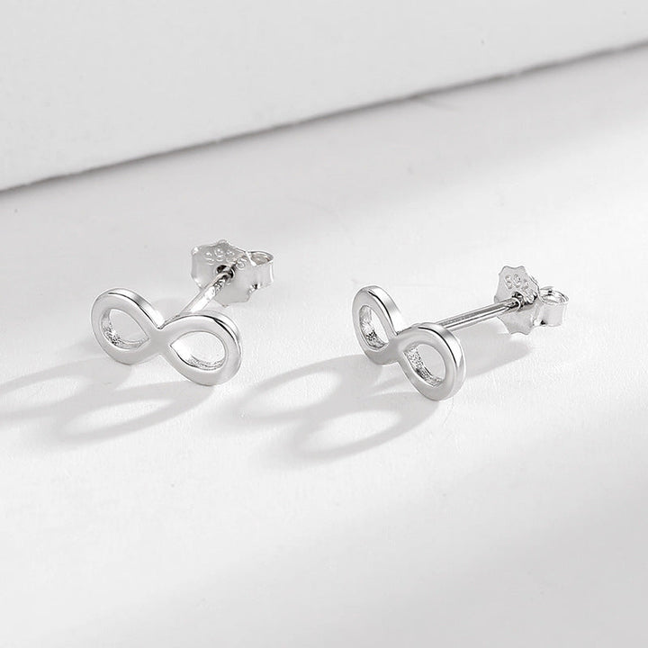 Ladies earrings in infinity design made of high-quality material Land Girl