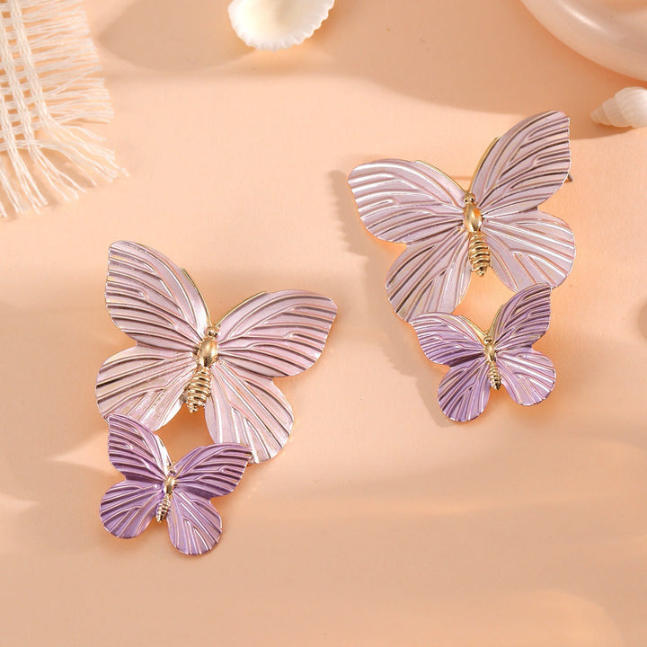 Ladies' brooches in elegant butterfly design Land Girl