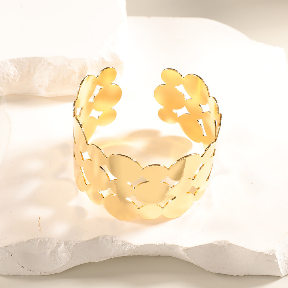 Women Open Bangle with Artistic Relief Design Land Girl