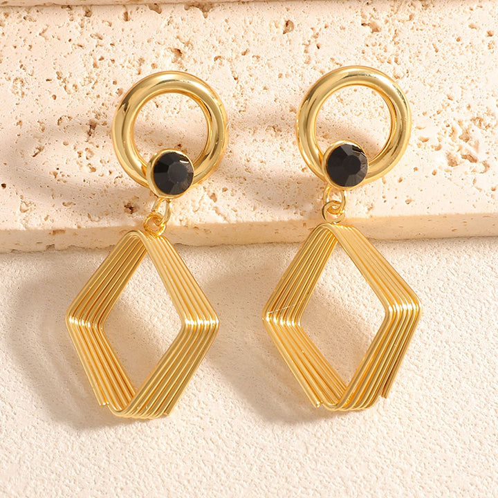 Women's Design Earrings with Geometric Wire Motif Land Girl