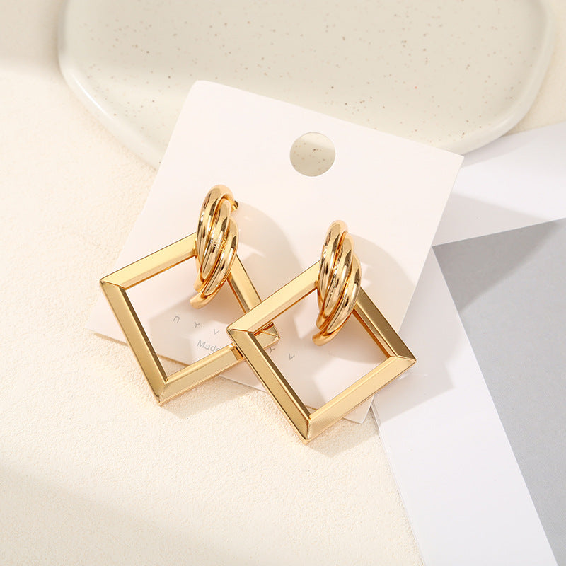 Women's Hanging Earrings with Square Design and Glossy Surface Land Girl