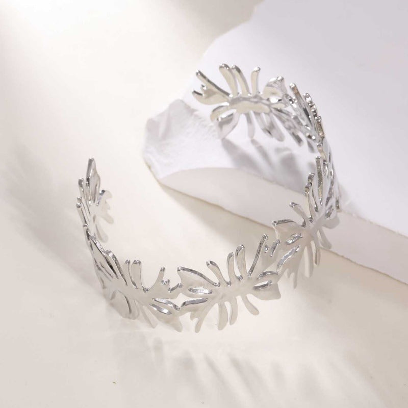 Women's Open Bangle with Elegant Wave Design Land Girl