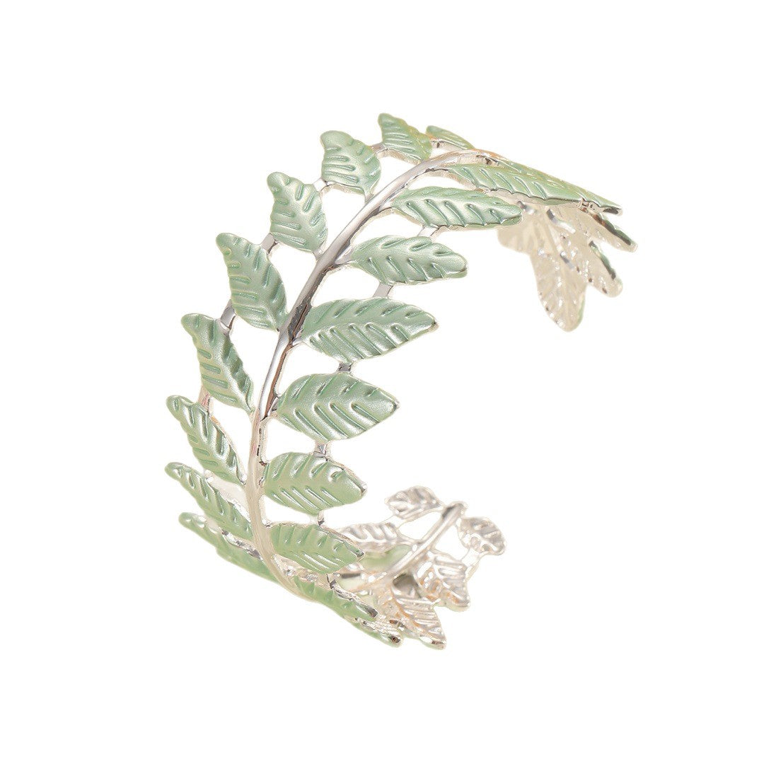 Ladies bracelet in elegant leaf design Land Girl