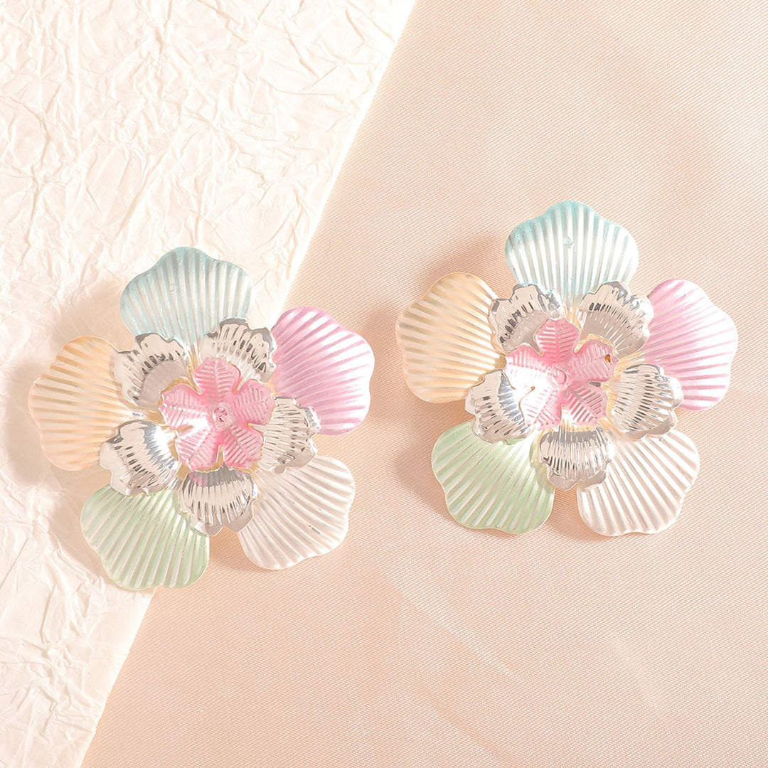Ladies' flower earrings with intricate design and glossy accents Land Girl