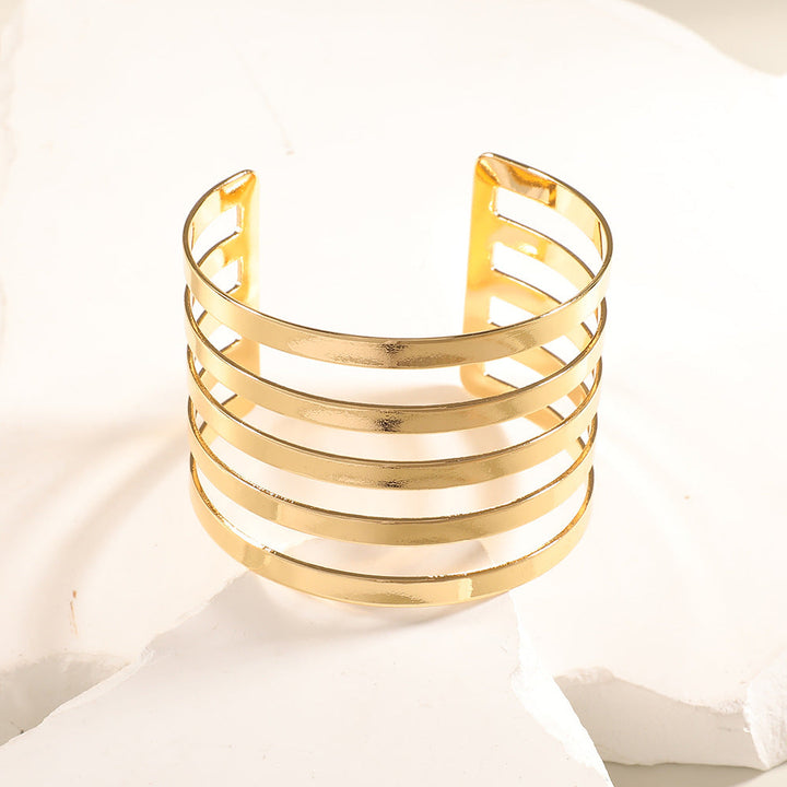 Women Open Bangle with Artistic Relief Design Land Girl