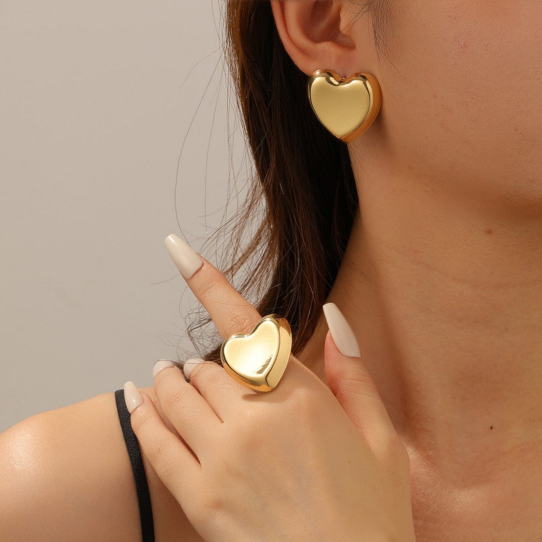 Women's Open Bangle with Elegant Heart Shape Land Girl
