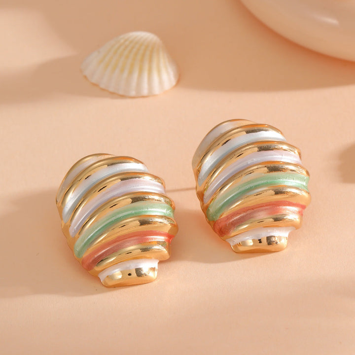 Women's ear clips in maritime shell design Land Girl