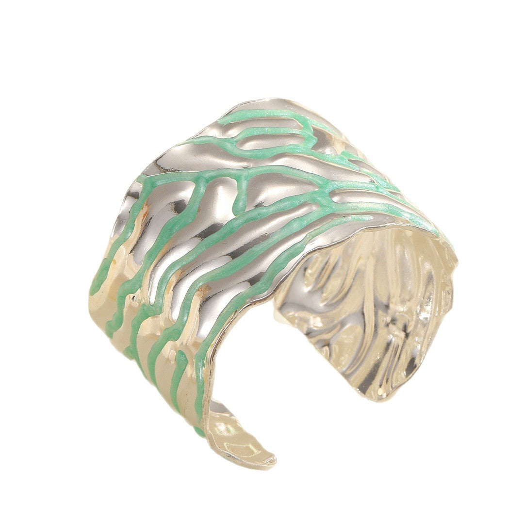 Women Open Bangle with Artistic Wave Pattern Land Girl
