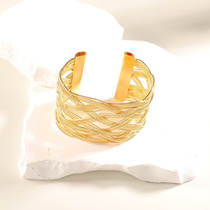 Women Open Bangle with Artistic Relief Design Land Girl