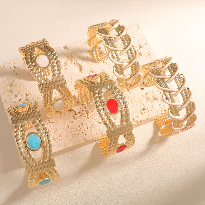 Women Open Bangle with Artistic Braiding Pattern Land Girl