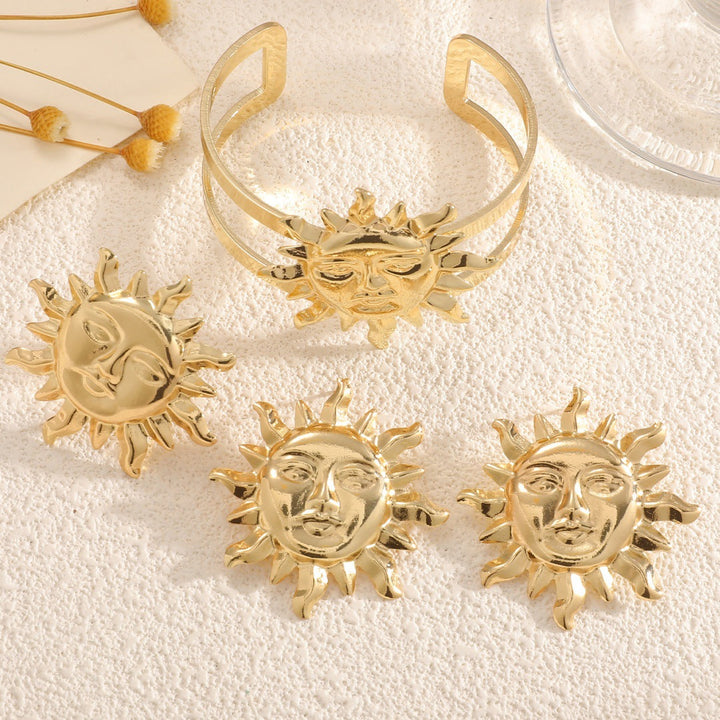 Women's bracelet with elaborate sun design Land Girl